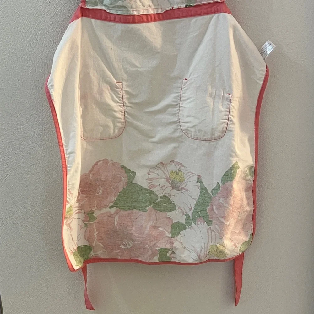 VERA Neumann Floral Apron with Pink Trim Cotton